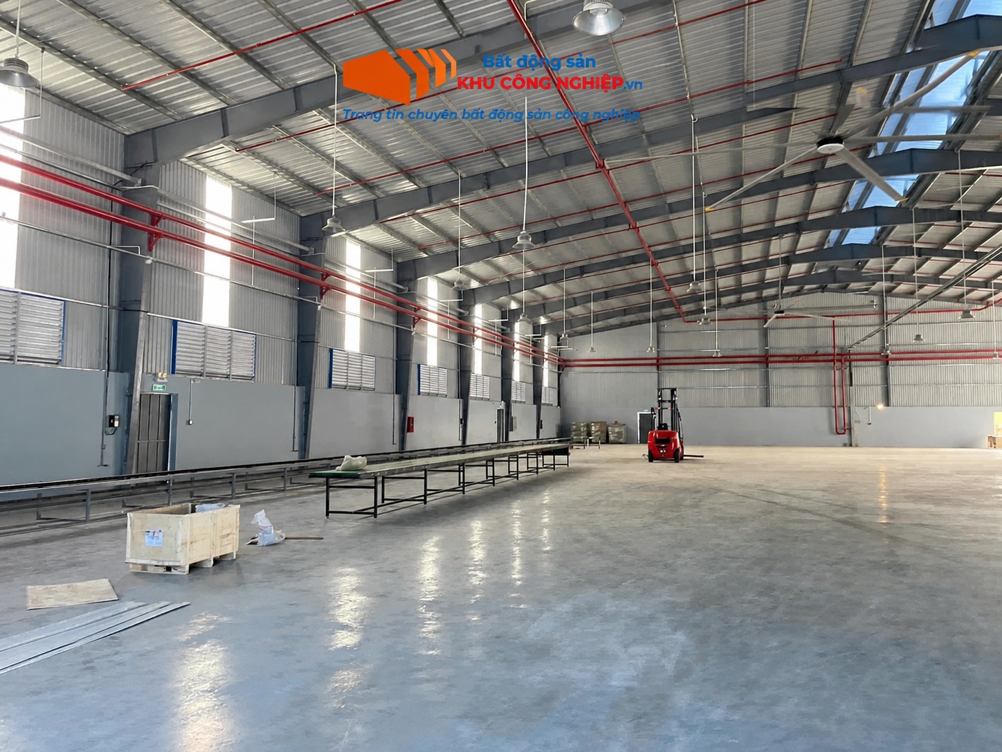 Bán/Cho thuê nhà xưởng 12500m2 Tân Uyên, Bình Dương