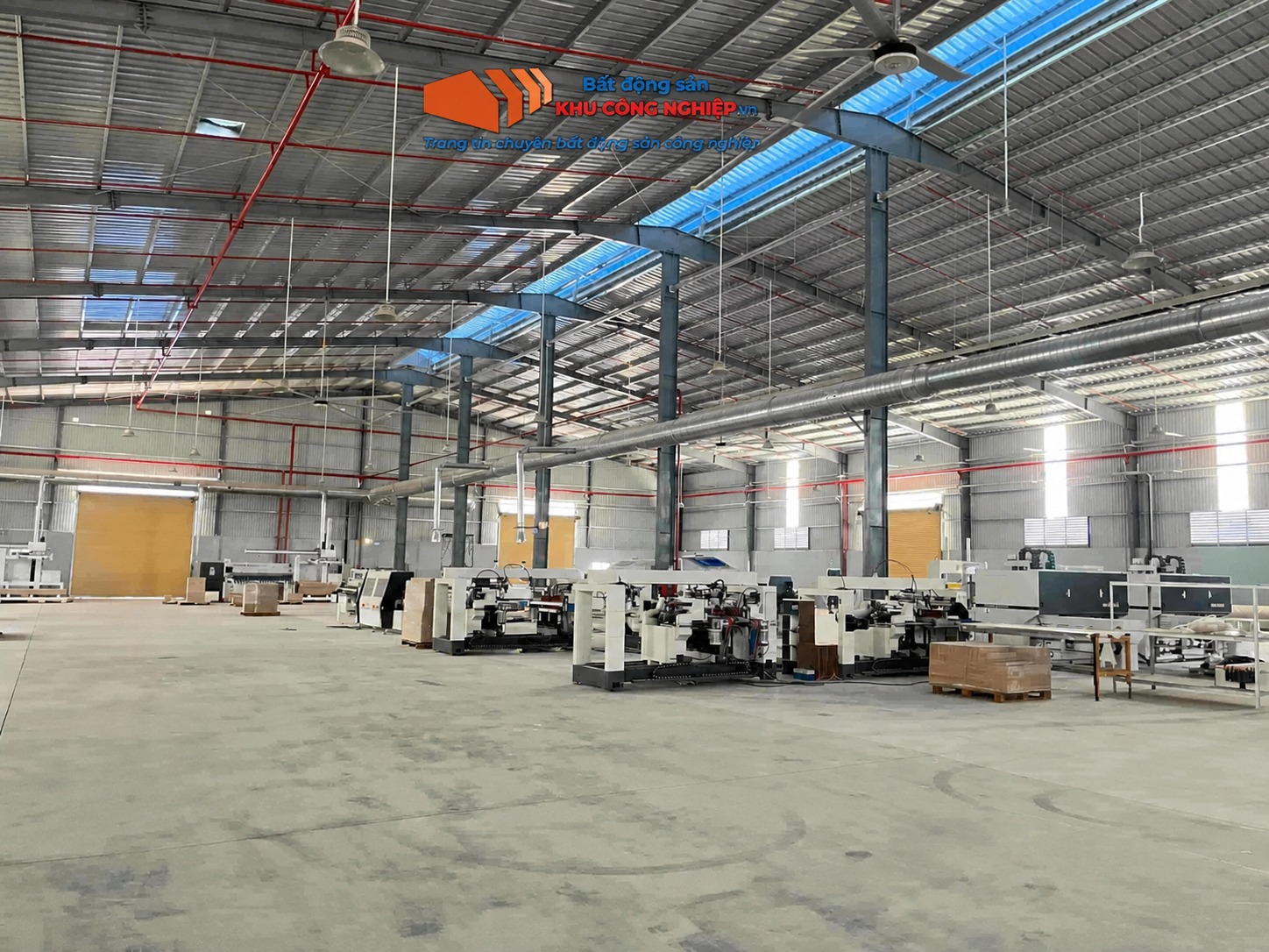 Bán/Cho thuê kho xưởng 7800m2 tại Vĩnh Tân, Tân Uyên, Bình Dương