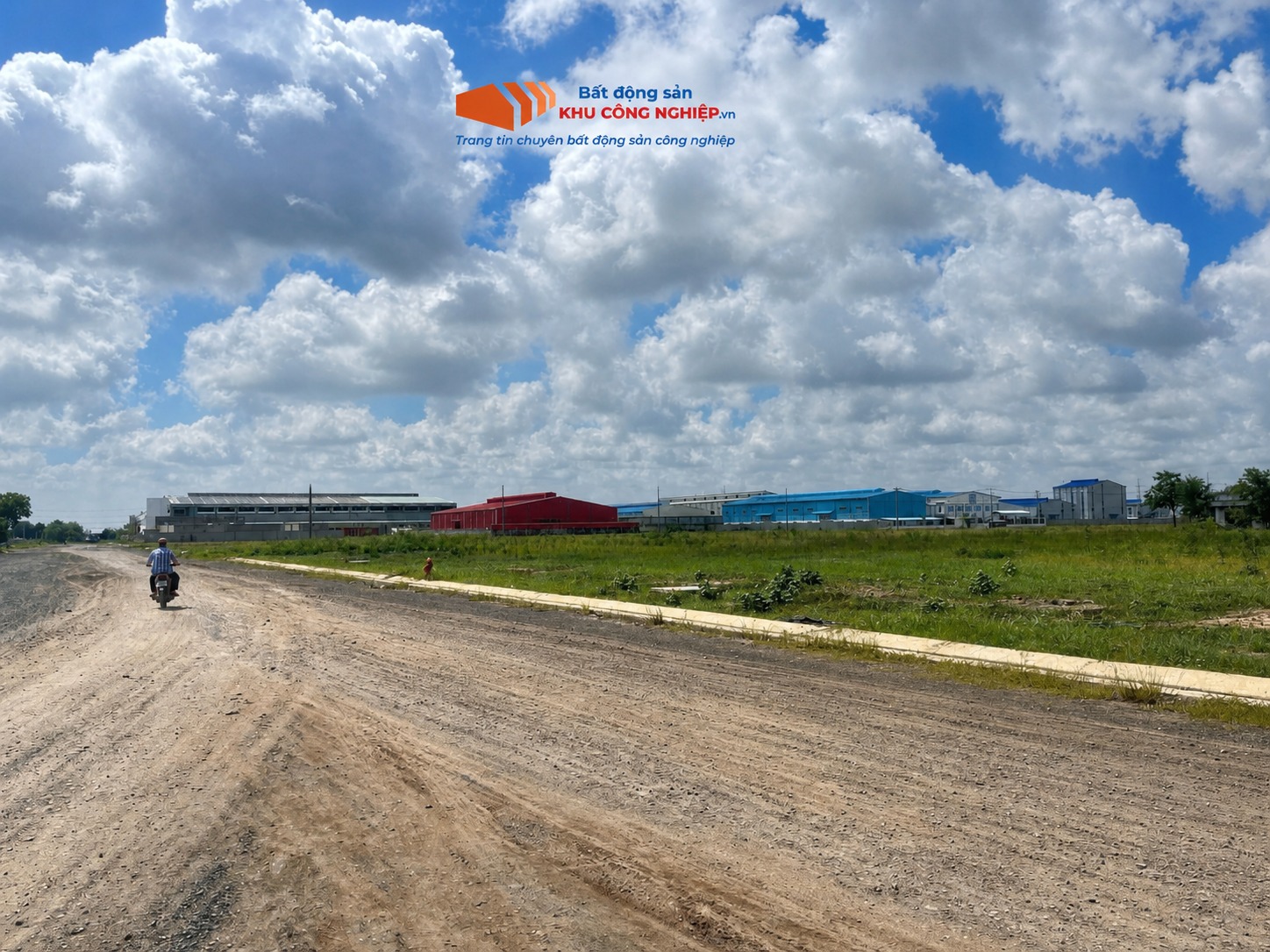 Bán đất công nghiệp 10000m2 KCN Tam Thăng, Đà Nẵng mới Quảng Nam cũ