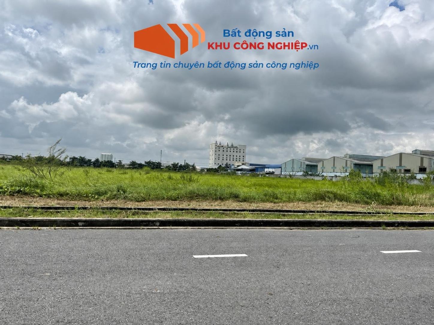 Bán đất góc 11,292 m2 KCN Long Hậu, Cần Giuộc, Long An