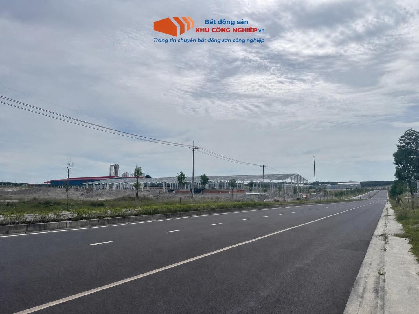 Bán đất 28000m2 KCN Bàu Bàng, Bình Dương