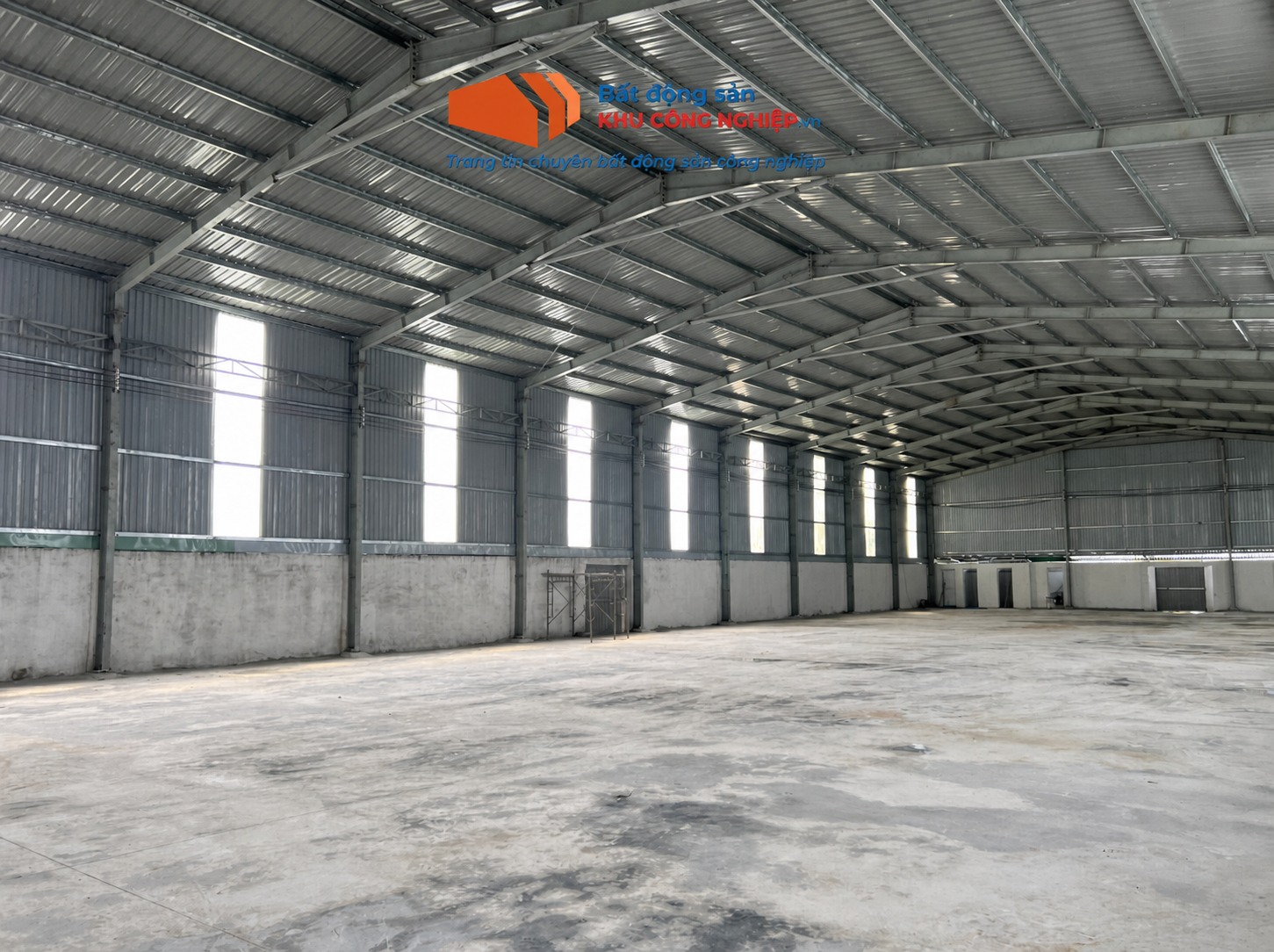 Bán gấp 1200m2 full thổ Đức Lập Hạ , Đức Hoà Long An giá rẻ có sẵn nhà xưởng