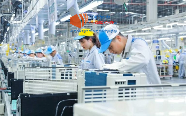 Bất Động Sản Công Nghiệp Đón 3 Trụ Cột Tăng Tốc Mạnh Mẽ Cuối Năm 2026